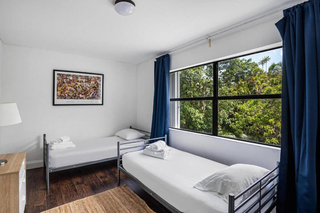 Spacious West Brickell Getaway, 4bedroom2bath Holiday home